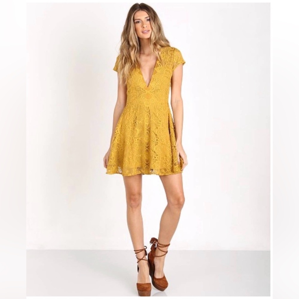 For Love & Lemons Sienna Mini Dress Goldenrod Yellow Deep V-neck Embroidered M